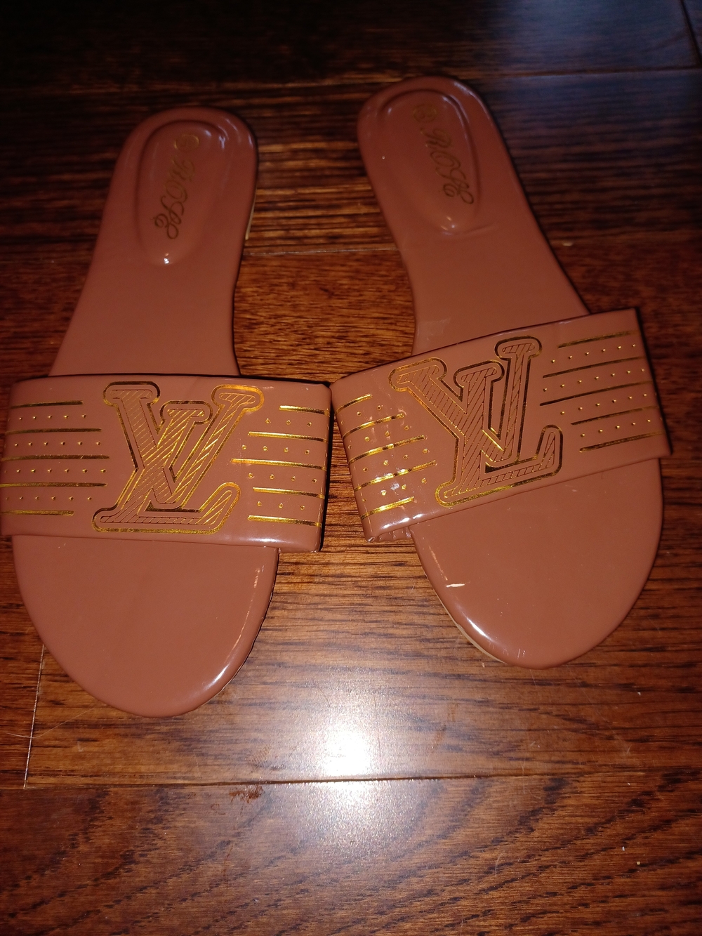 Women’s Slide Sandals in Brown with Gold Accent